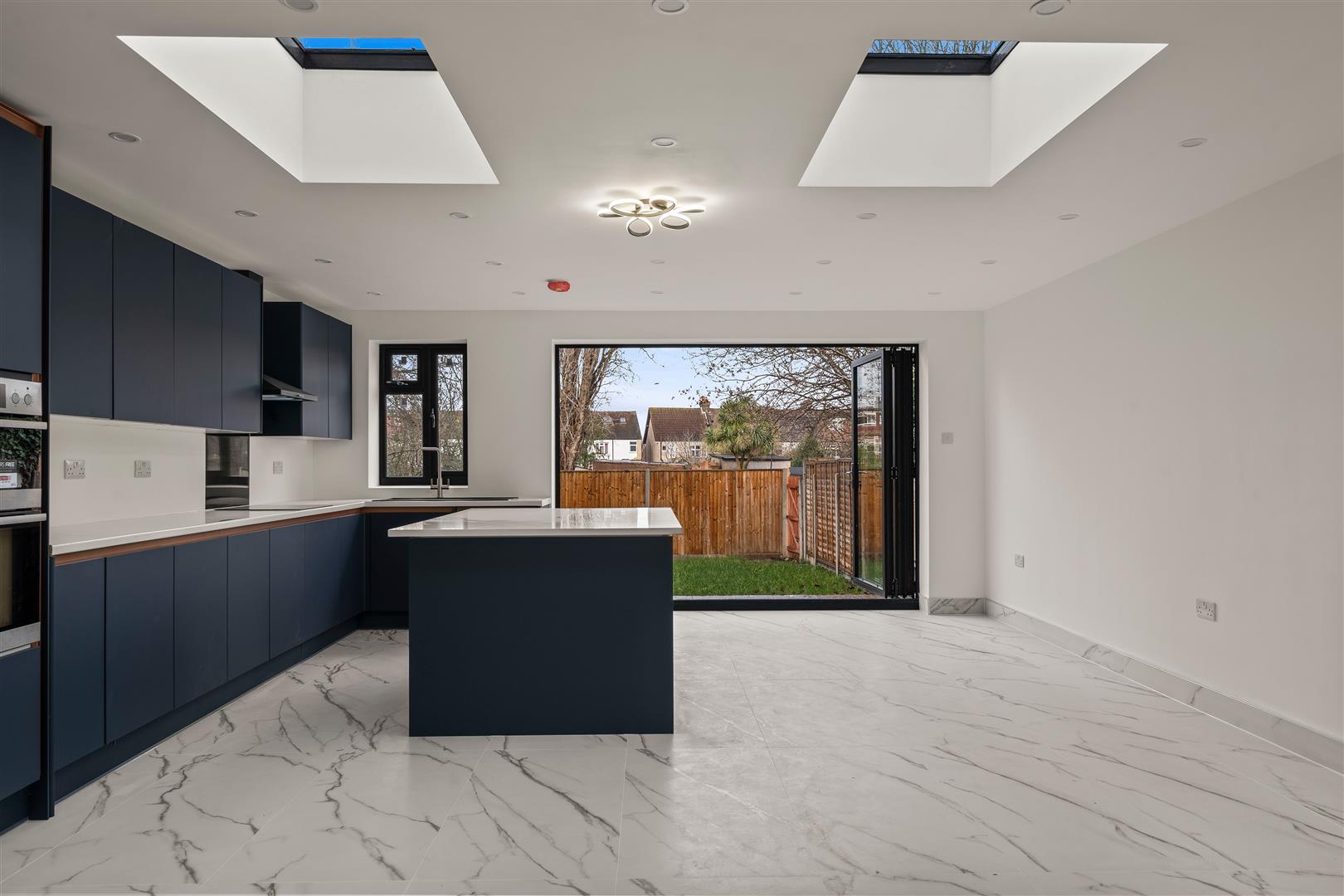Ashburton Avenue, Croydon